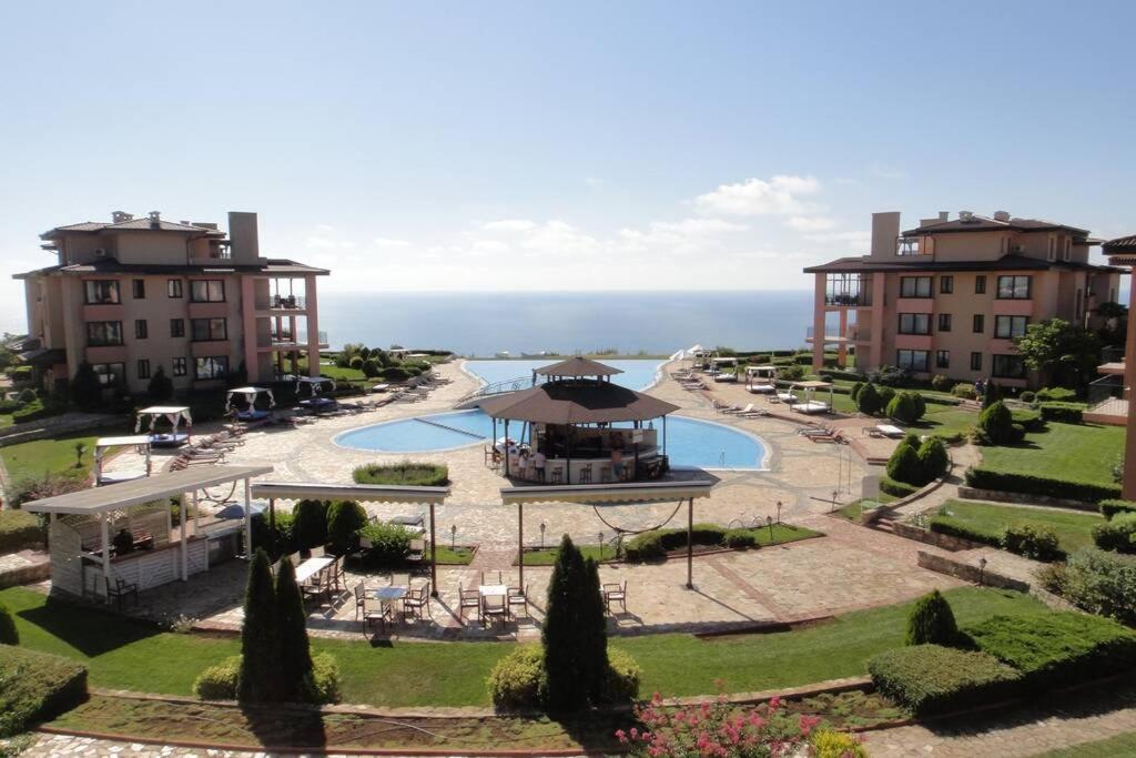 La Casa Del Mar Kaliakria - Стилен Апартамент В Калиакрия Резорт Topola Bagian luar foto