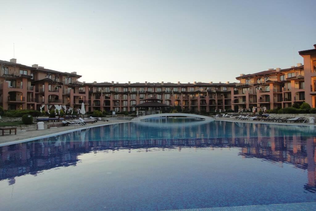 La Casa Del Mar Kaliakria - Стилен Апартамент В Калиакрия Резорт Topola Bagian luar foto